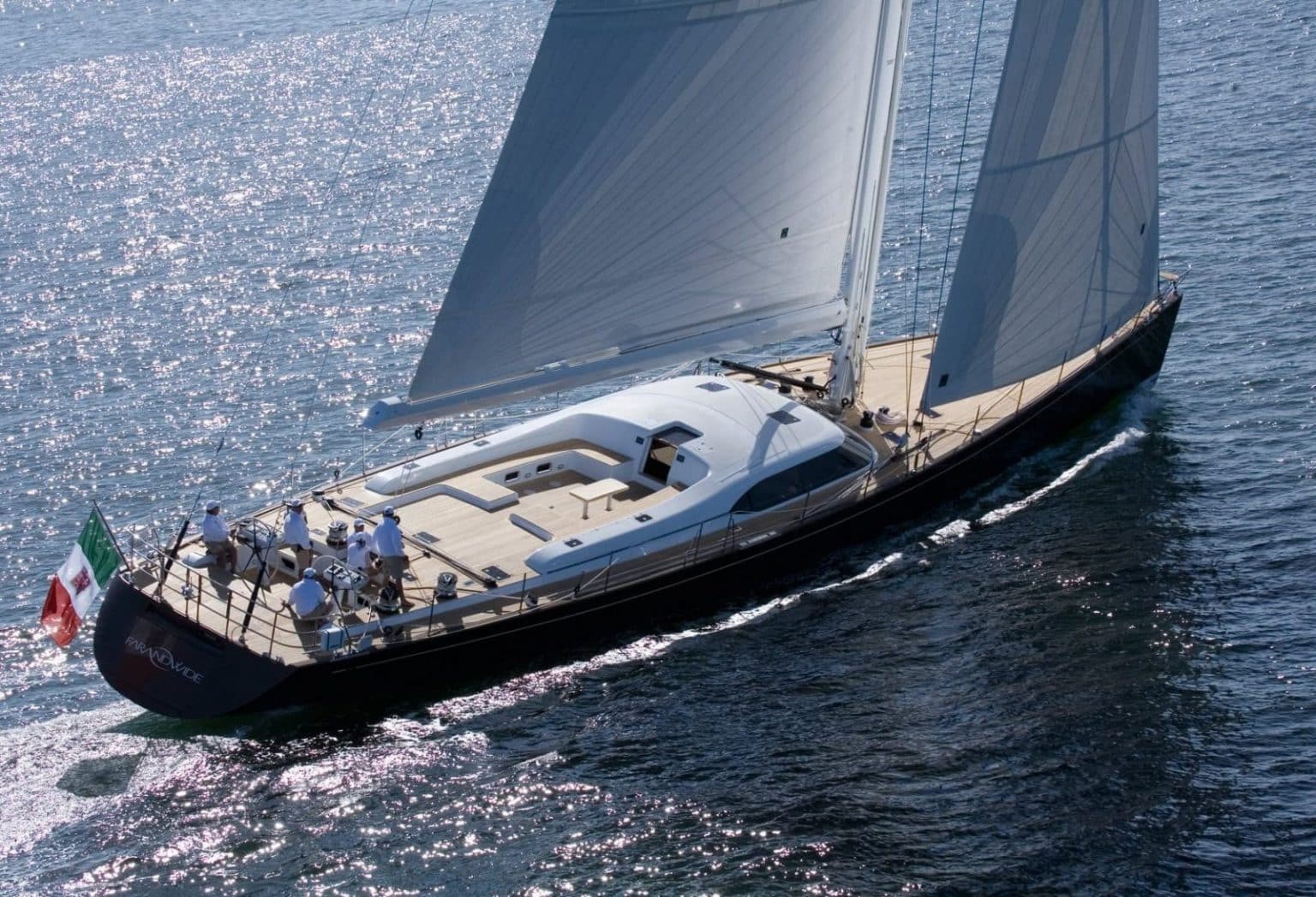 FARANDWIDE Southern Wind 100 DS Luxury Sailing Yacht Charter