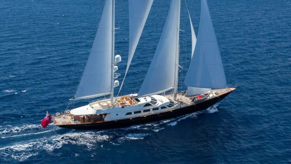 Sailing Yacht Vs Motor Yacht
