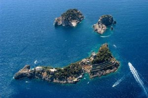 Li Galli Outcrops Luxury Yacht Charter