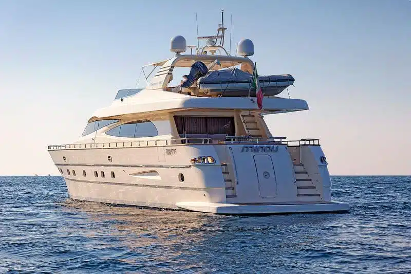 Minou Canados Luxury Yacht Charter 0001 Silver Star Yachting