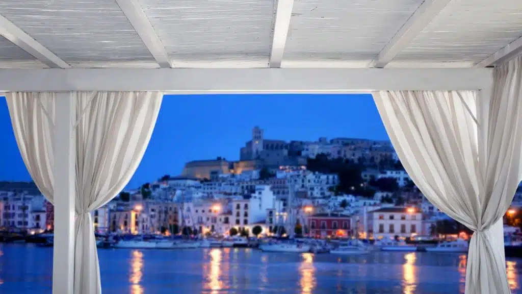 BALEARIC ISLANDS YACHT CHARTER: NATURE AND FUN
