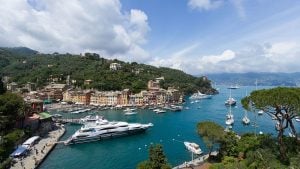 PORTOFINO YACHT CHARTER: LUXURY AND EXCLUSIVITY IN THE PIAZZETTA