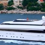 akhir-element-140-luxury-yacht-charter.jpg