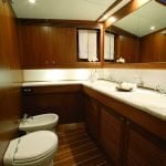 sailing-yacht-charter-italy-farewell-southern-wind-100-yacht-vela-3