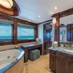 sovereign-yacht-17