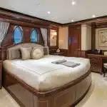 sovereign-yacht-22