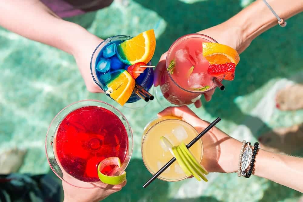 Traditional Mediterranean Cocktails From Our Favourite Yachting Destinations