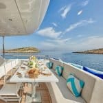 HAKUNA MATATA-Yacht-11