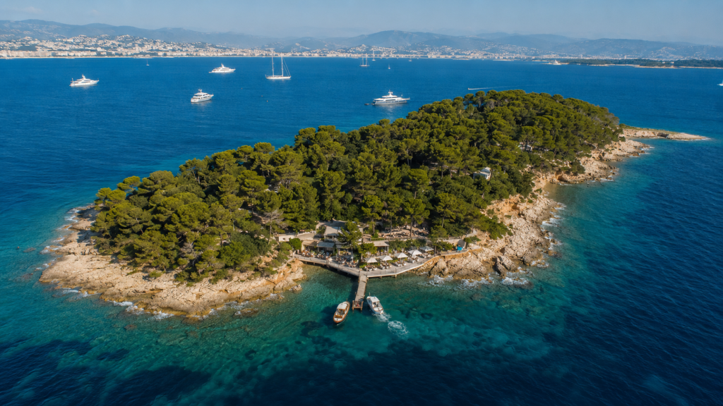 Best Beach Clubs On The French Riviera